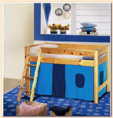 Bunk bed. Solid wood bunk beds. Twin bunk bed with storage box